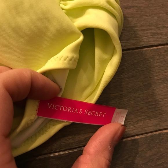 VS swim bottom - Picture 3 of 3